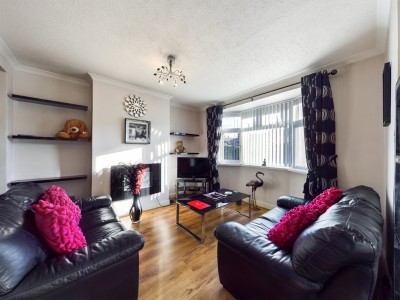 Images for Cedar Avenue, Ruislip EAID:b9cf9a6341721e4306062d41b82928d4 BID:2