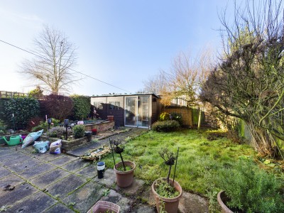 Images for Cedar Avenue, Ruislip EAID:b9cf9a6341721e4306062d41b82928d4 BID:2