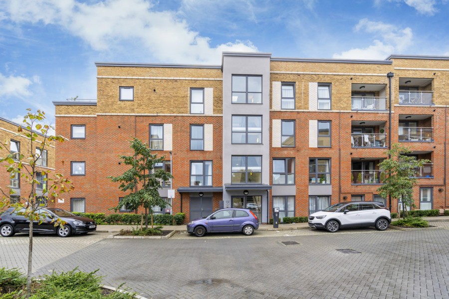 Images for Arla Place, Ruislip