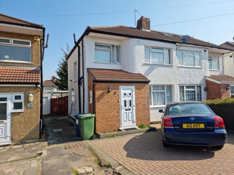 View Full Details for Holyrood Avenue, Harrow