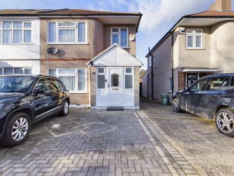 View Full Details for Long Drive, Ruislip