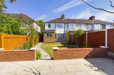 Images for Castle Road, Northolt EAID:b9cf9a6341721e4306062d41b82928d4 BID:2