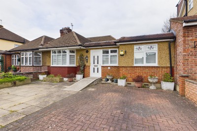 Images for Jubilee Drive, Ruislip EAID:b9cf9a6341721e4306062d41b82928d4 BID:2