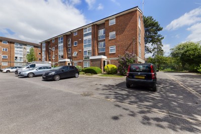 Images for Sycamore Close, Northolt EAID:b9cf9a6341721e4306062d41b82928d4 BID:2