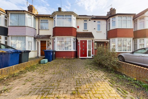 View Full Details for Wadham Gardens, Greenford