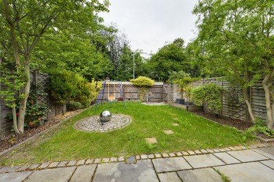 Images for Coleridge Drive, Ruislip EAID:b9cf9a6341721e4306062d41b82928d4 BID:1