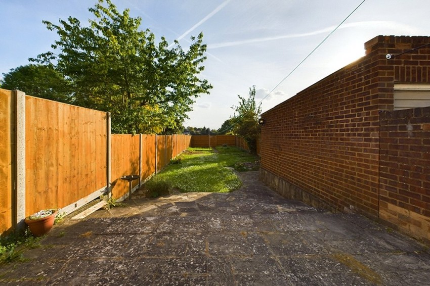 Images for Royal Crescent, South Ruislip