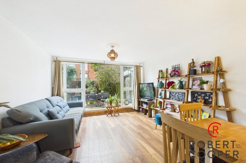 Images for Victoria Road, South Ruislip