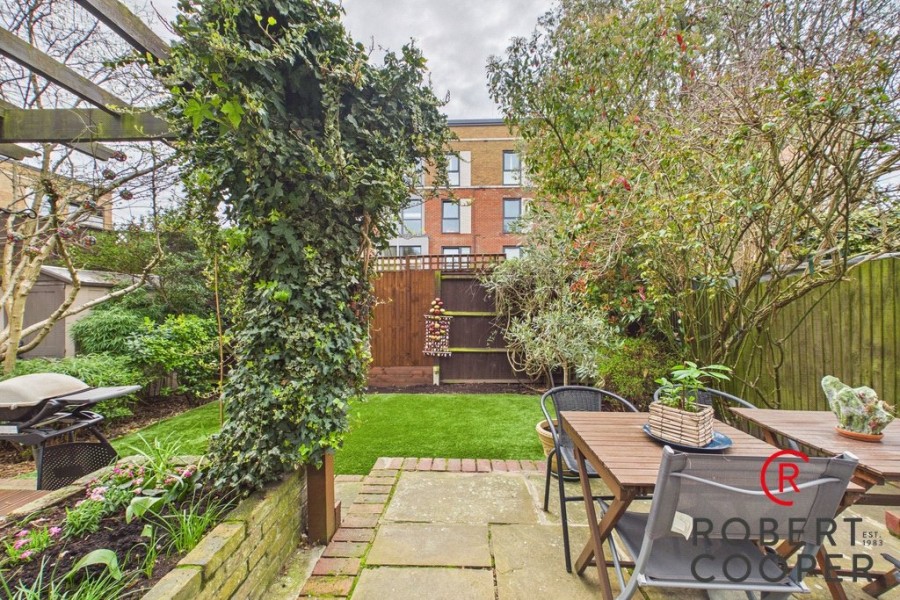 Images for Victoria Road, South Ruislip