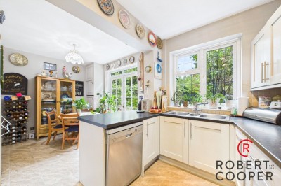 Images for Southill Lane, Old Eastcote EAID:1378691778 BID:EAS