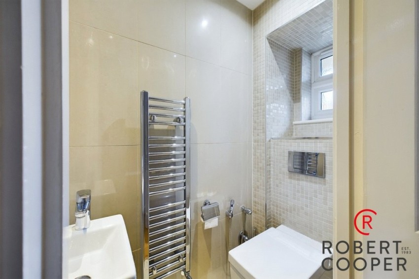 Images for Holm Grove, Hillingdon, Middlesex