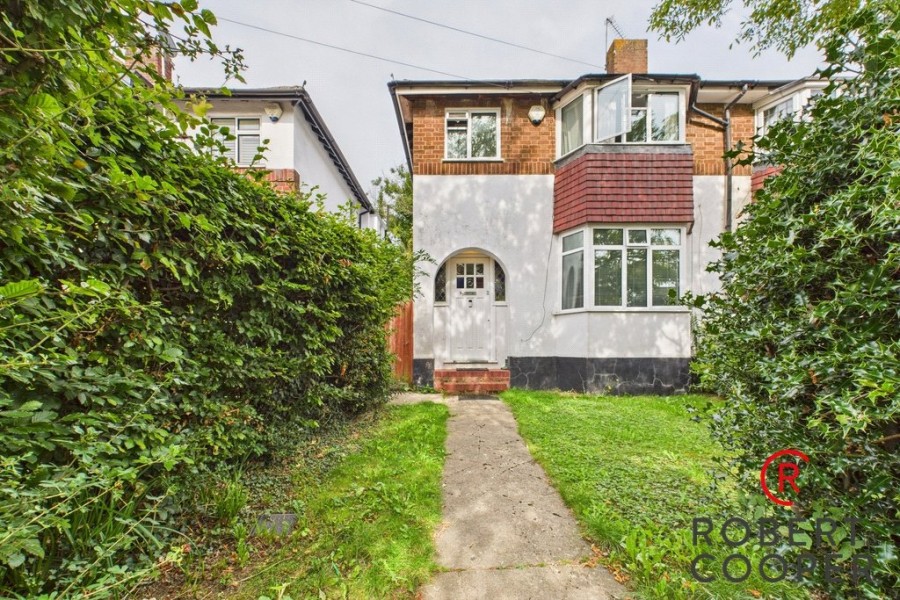 Images for Pine Gardens, Ruislip