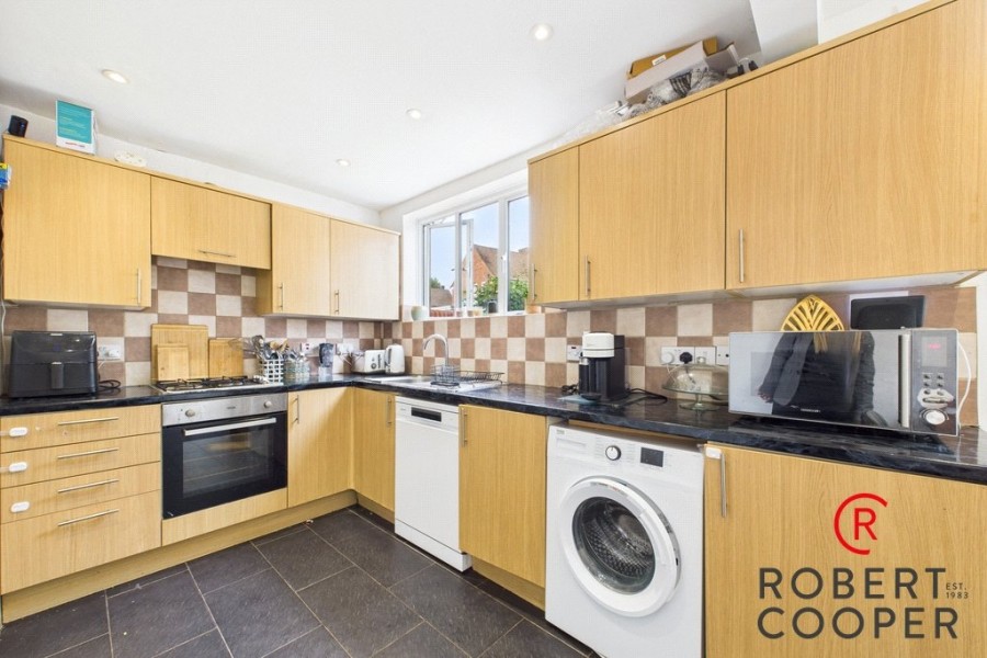 Images for Pine Gardens, Ruislip