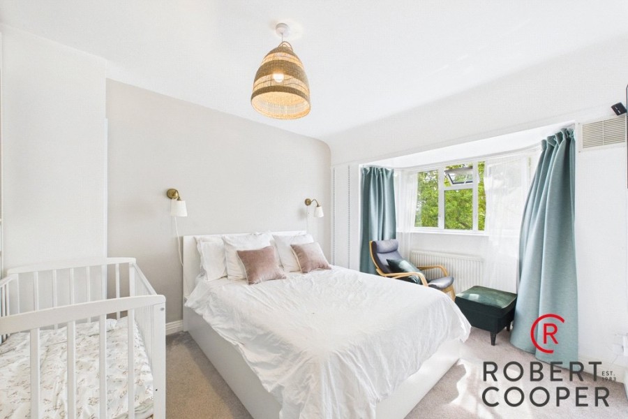 Images for Pine Gardens, Ruislip