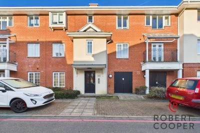 Images for Wren Lane, Ruislip EAID:1378691778 BID:EAS
