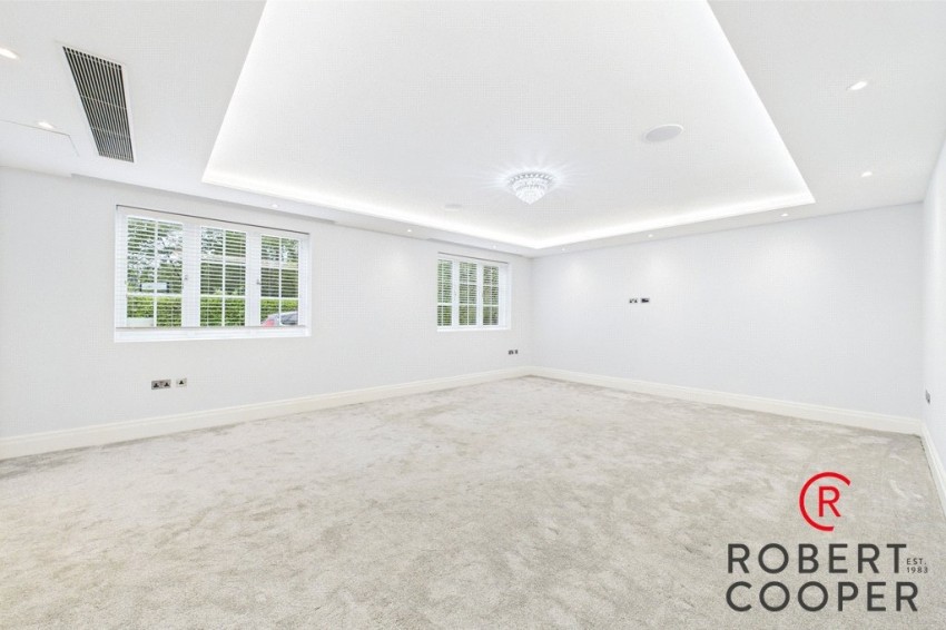 Images for The Drive, Ickenham
