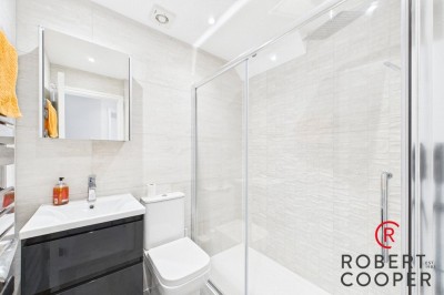 Images for Mount Park Road, Pinner EAID:1378691778 BID:EAS