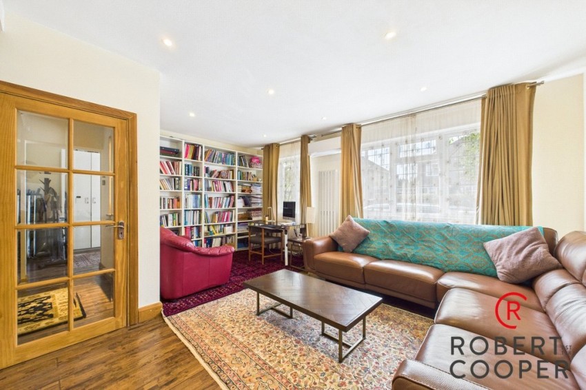 Images for Beaulieu Drive, Pinner