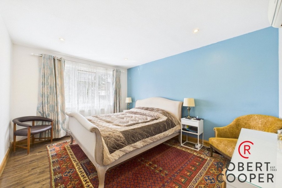 Images for Beaulieu Drive, Pinner