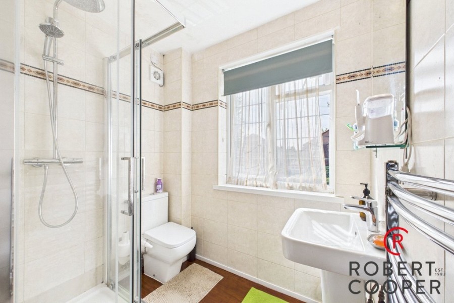 Images for Beaulieu Drive, Pinner