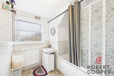 Images for Ivy Close, Pinner EAID:1378691778 BID:EAS