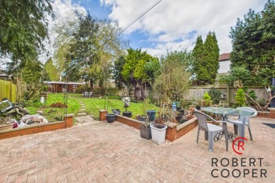 Images for Ivy Close, Pinner EAID:1378691778 BID:EAS