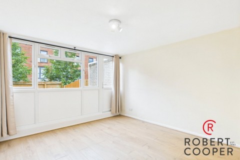 View Full Details for Victoria Road, Ruislip