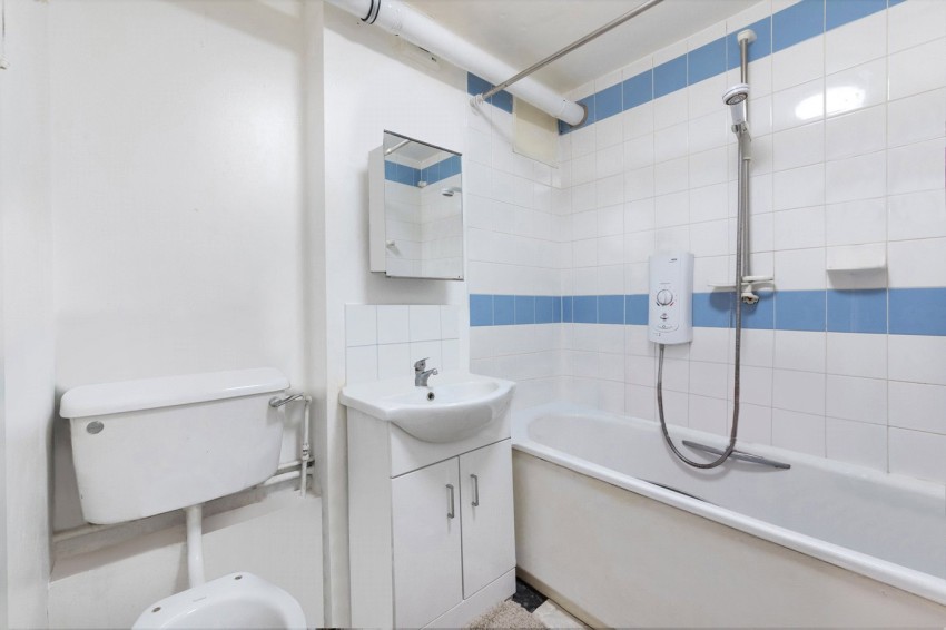 Images for Victoria Road, Ruislip