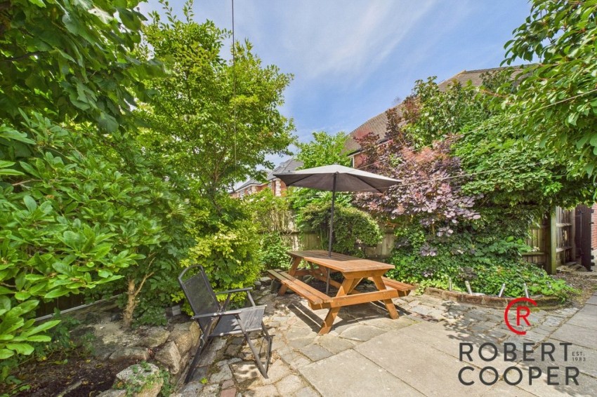 Images for Great Central Avenue, South Ruislip, Middlesex