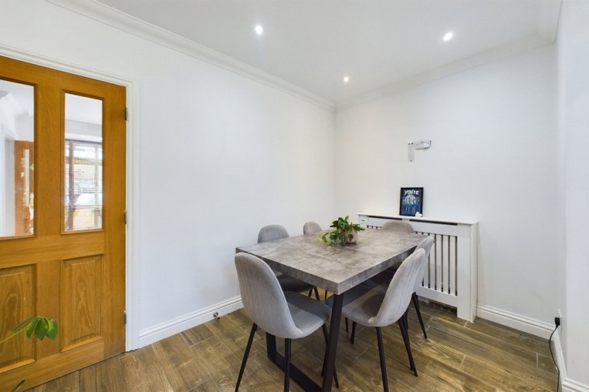 Images for Lynhurst Crescent, Uxbridge