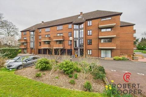 View Full Details for Winslow Close, Eastcote