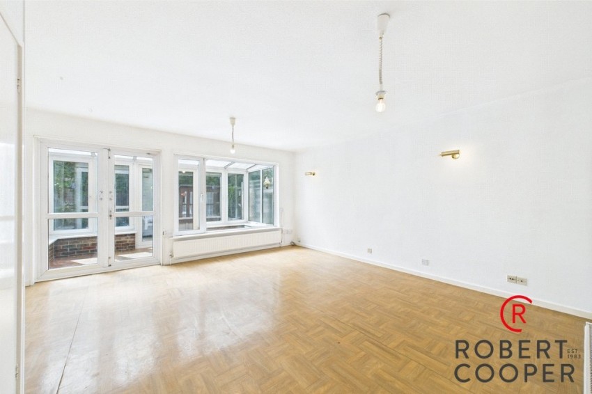 Images for Farthings Close, Pinner