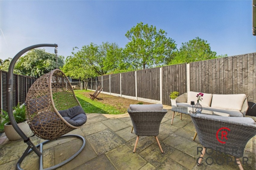 Images for Stuart Avenue, Harrow, Middlesex