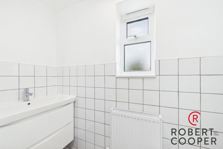 Images for Hunters Hill, Ruislip, Middlesex