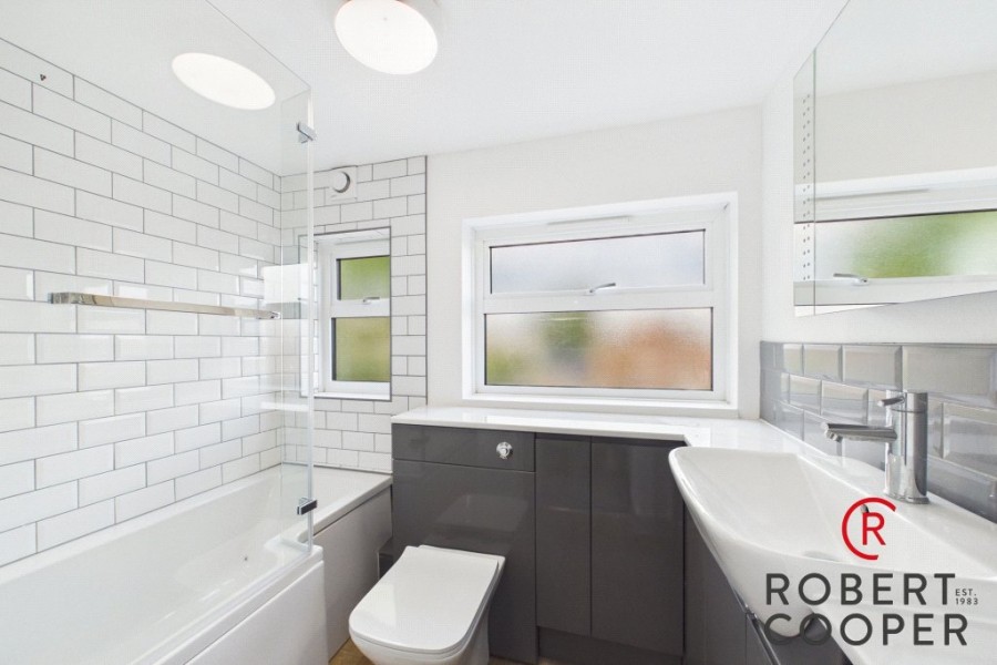 Images for Hunters Hill, Ruislip, Middlesex