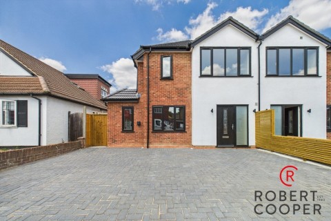 View Full Details for Acacia Avenue, Ruislip, Middlesex