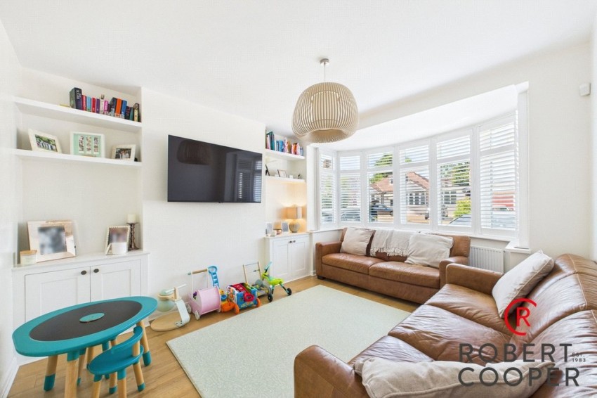Images for Eversley Crescent, Ruislip