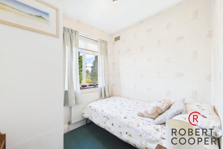 Images for Milverton Drive, Ickenham