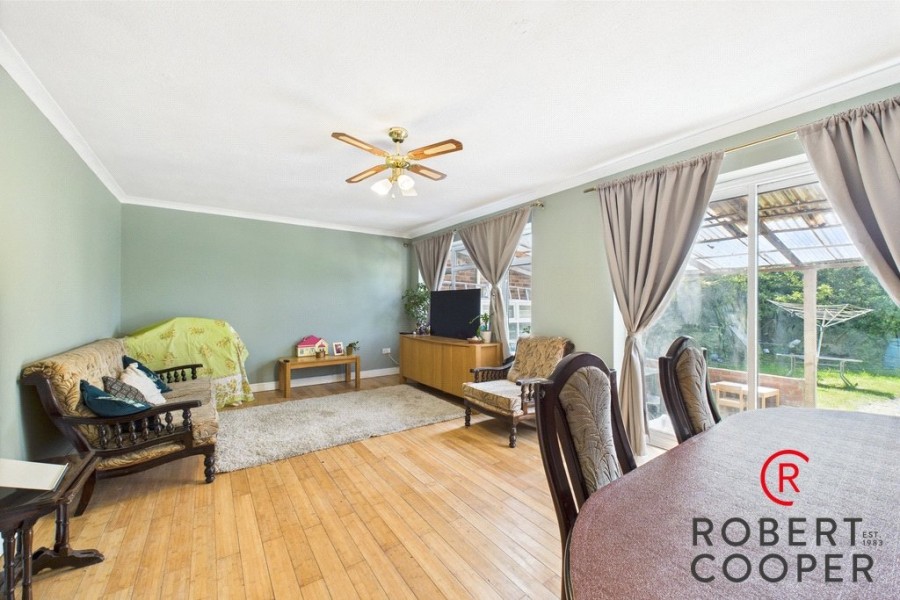 Images for Farmlands, Pinner, Middlesex