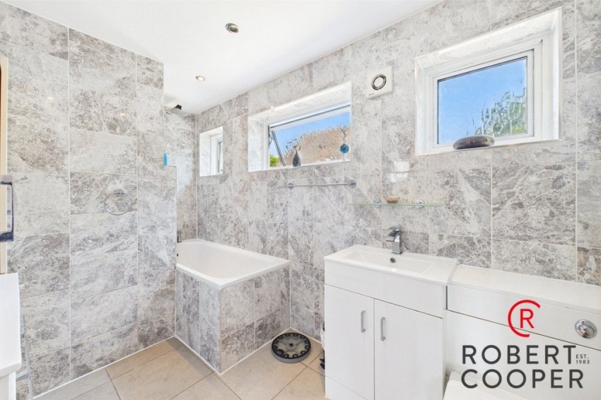 Images for Farmlands, Pinner