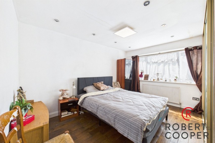 Images for Farmlands, Pinner