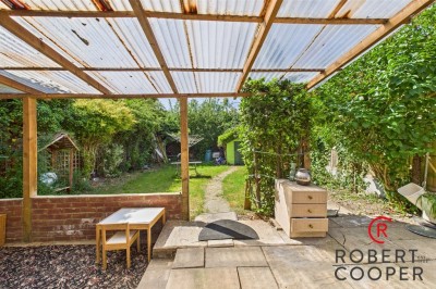 Images for Farmlands, Pinner, Middlesex EAID:1378691778 BID:EAS