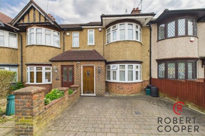 Images for West Mead, Ruislip EAID:1378691778 BID:EAS