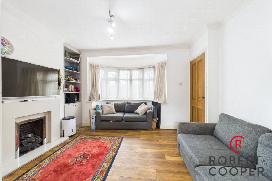 Images for West Mead, Ruislip