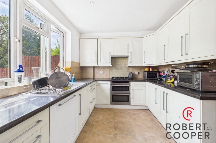 Images for West Mead, Ruislip