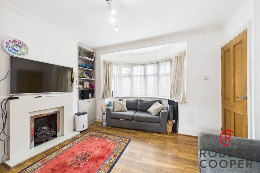Images for West Mead, Ruislip