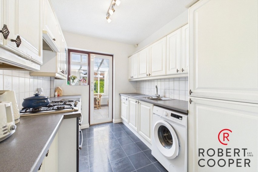 Images for Broadhurst Gardens, Eastcote