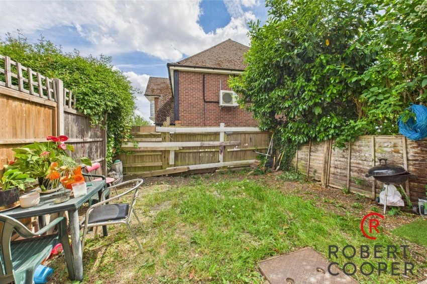 Images for Farthings Close, Pinner