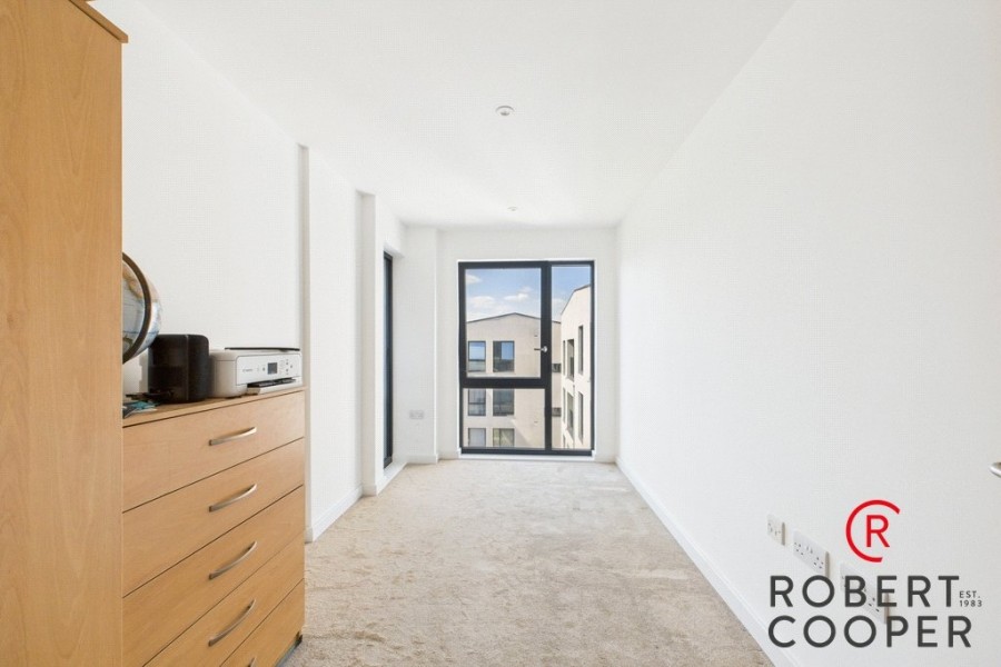 Images for Eastcote Lane, Rayners Lane