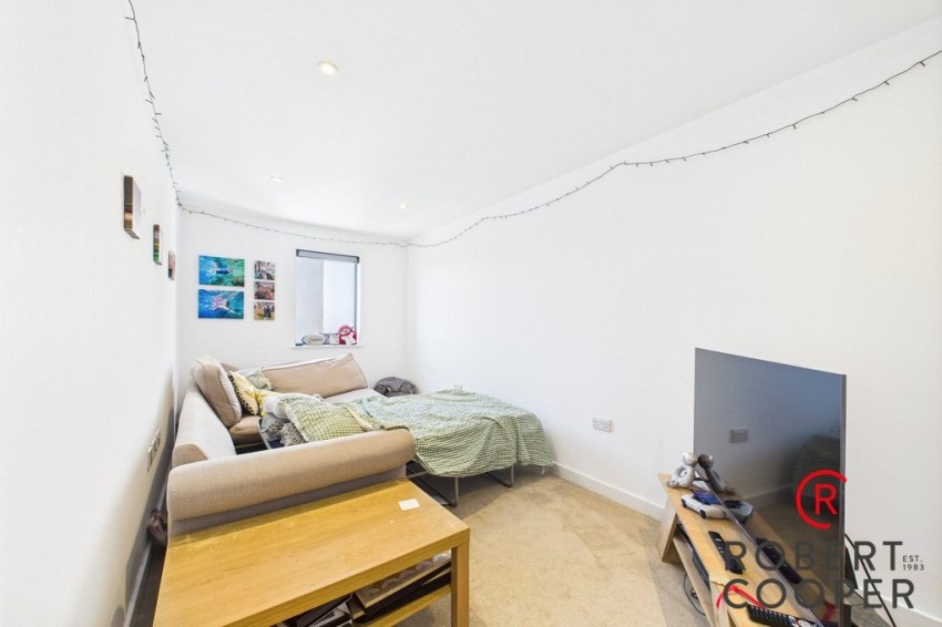 Images for Eastcote Lane, Rayners Lane
